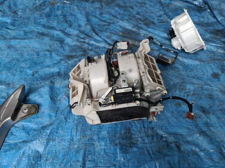 Мотор печки Хонда Легенд в Костроме 206136